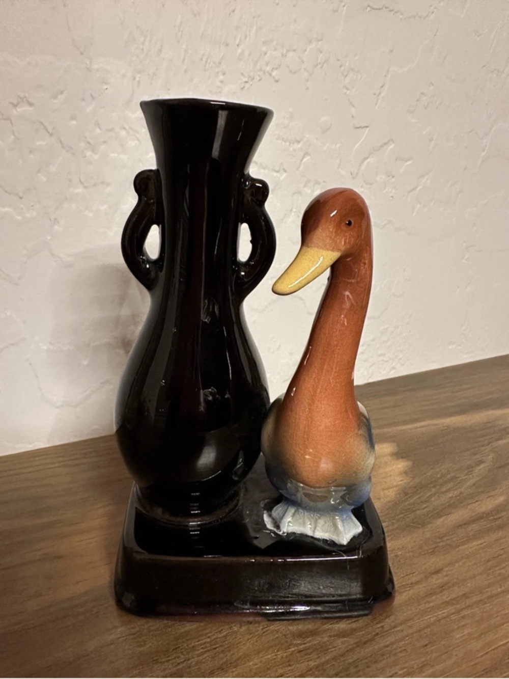 Source Unknown Brown and Black Ceramic Duck Vase Accent
